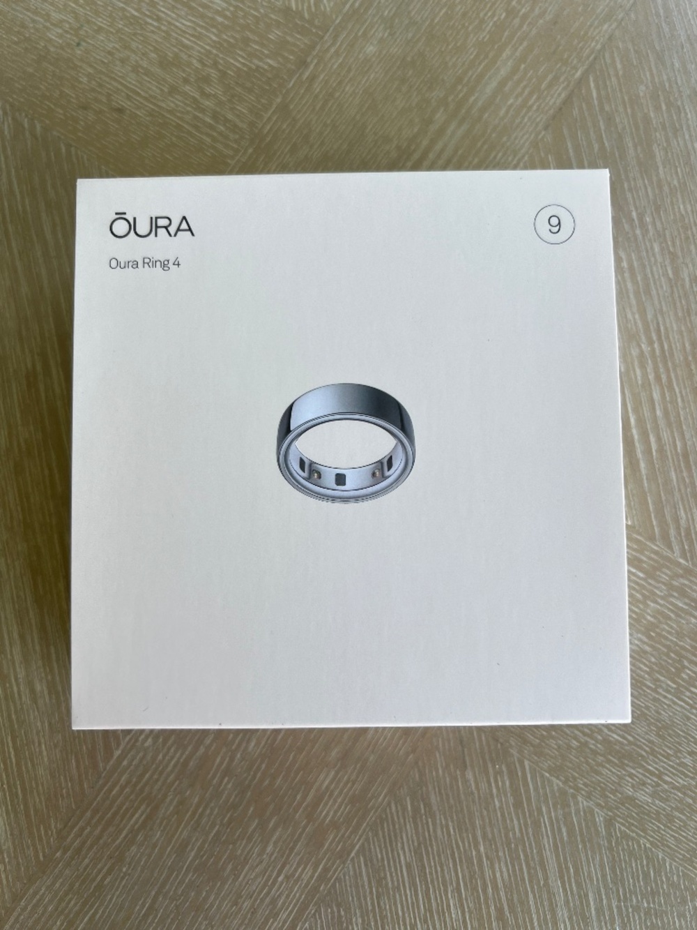 NEW (unopened box) Oura Ring 4 (Size 9)
